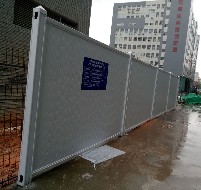 旭東圍擋：推動(dòng)圍擋回收，助力環(huán)保事業(yè)